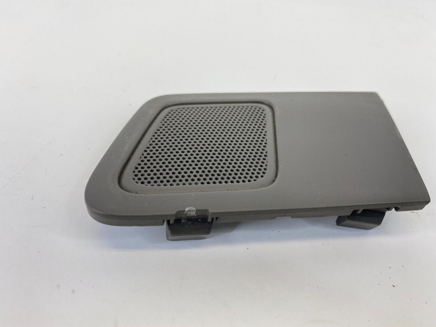 2003-2006 Suzuki XL-7 Dash Left Driver Speaker Tweeter Cover Trim 73832-50J0 OEM