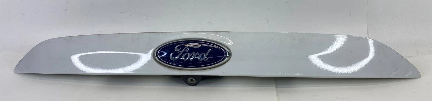 2013-2016 FORD ESCAPE LIFTGATE TAILGATE TRIM MOLDING LICENSE PANEL W/ CAMERA