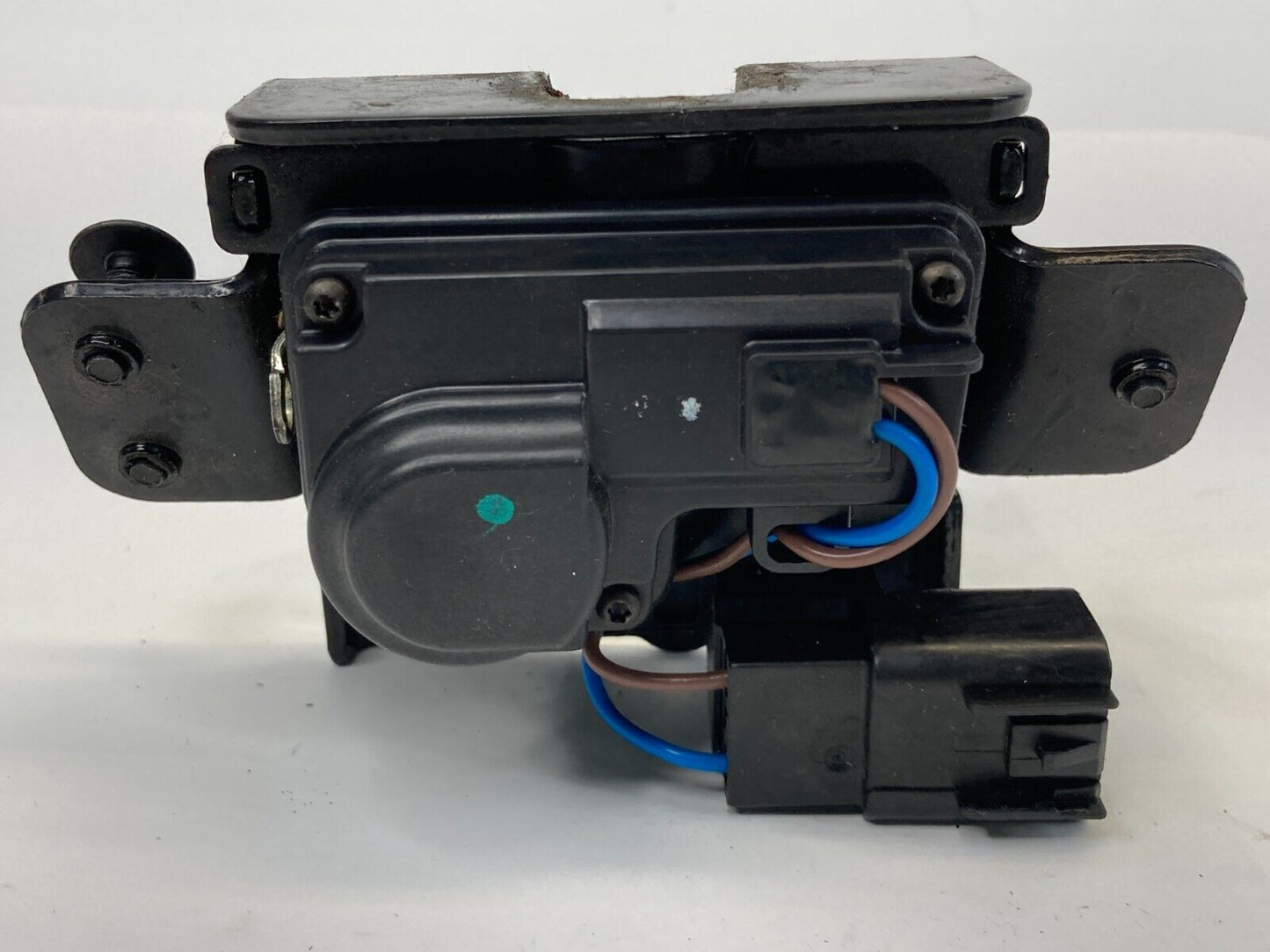 2010-2017 Chevrolet Equinox Rear Trunk Lock Latch Actuator Release OEM