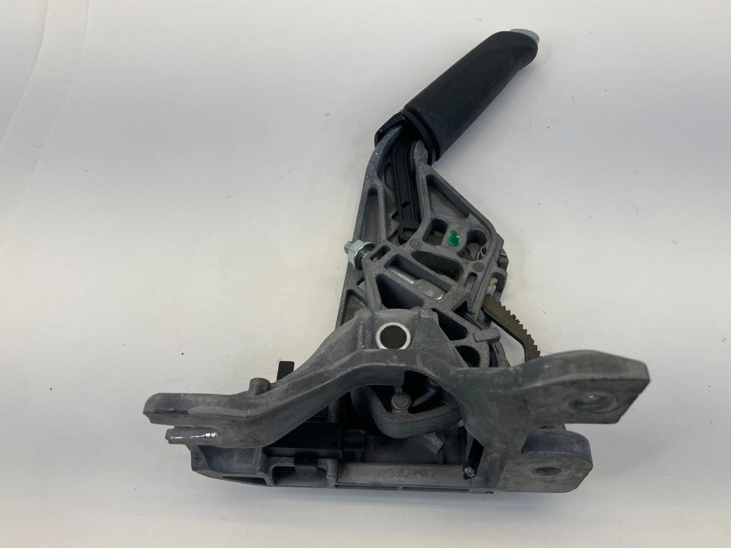 2012-2018 FORD FOCUS EMERGENCY HANDBRAKE PARKING BRAKE RELEASE HANDLE LEVER OEM