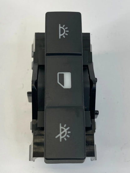 13-15 CHEVROLET MALIBU 16 MALIBU LIMITED OVERHEAD CONSOLE DOME LAMP SWITCH OEM