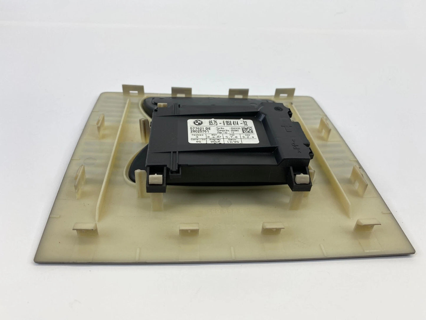 2004-2007 BMW 530I ALARM SYSTEM ULTRA SONIC MODULE UNIT W/ COVER 65756958414 OEM
