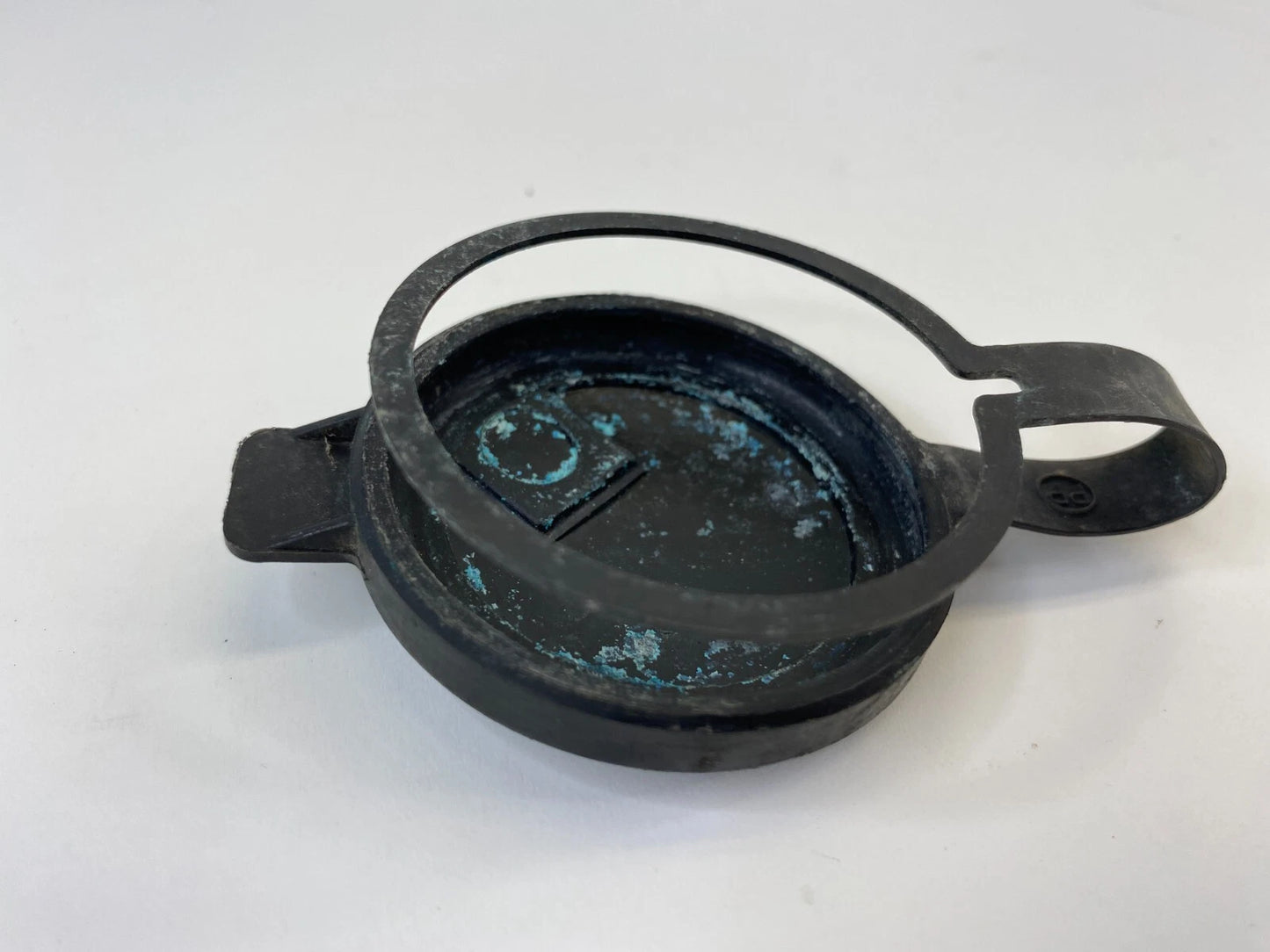 1999-2004 FORD MUSTANG WINDSHIELD WIPER FLUID RESERVOIR CAP COVER OEM