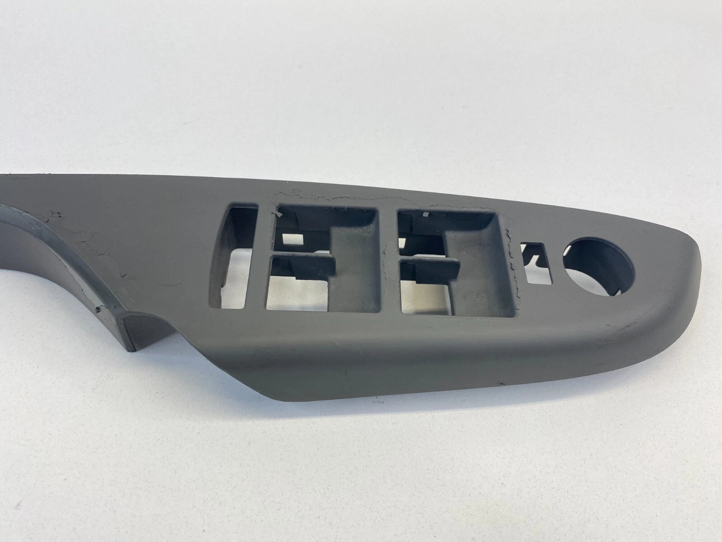 2010 2011 CADILLAC SRX FRONT LEFT DRIVER MASTER WINDOW SWITCH BEZEL 20890886