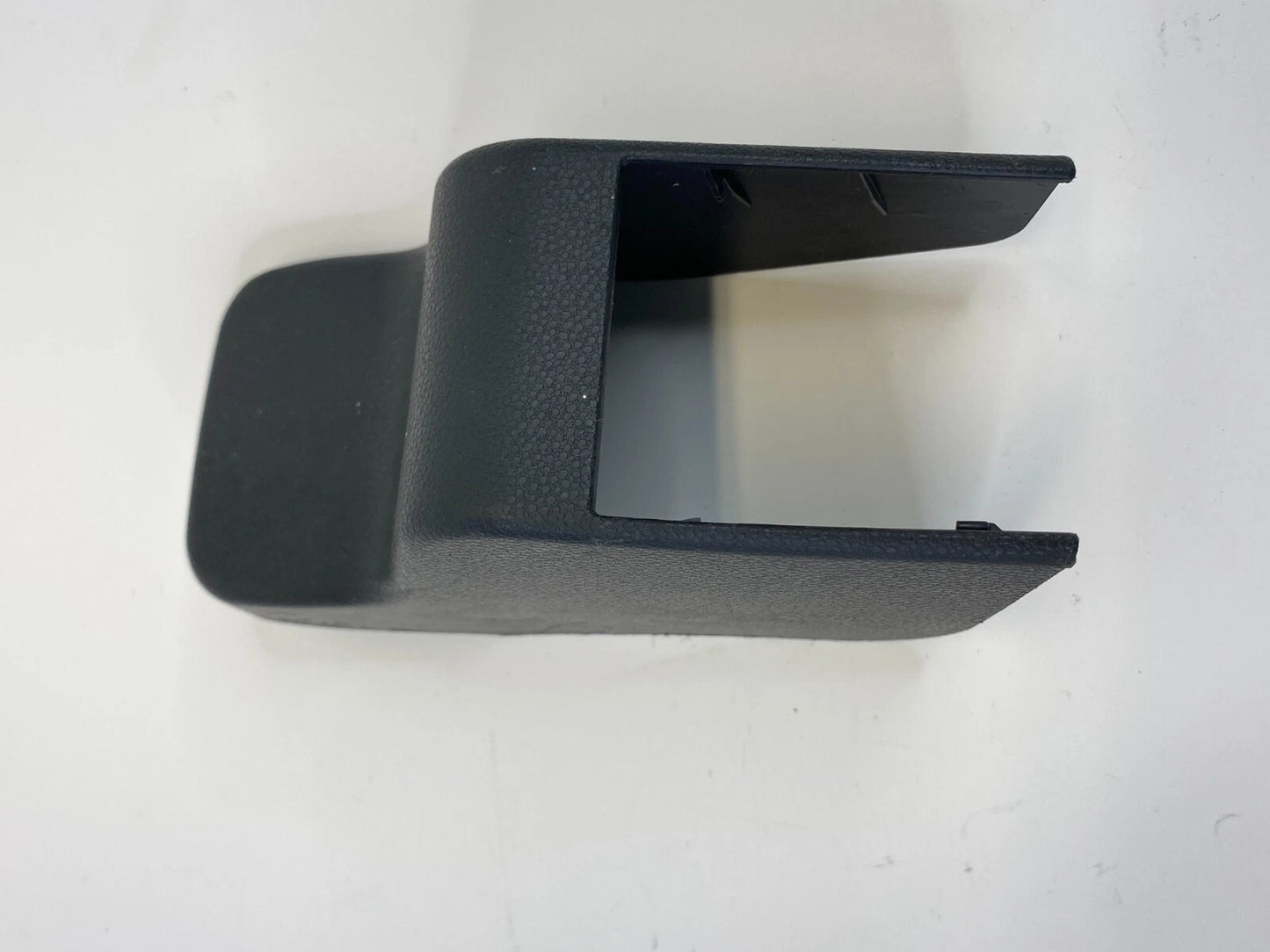 2007-2012 MAZDA CX-7 FRONT LEFT SEAR RIGHT POSITION SEAT TRACK COVER TRIM OEM