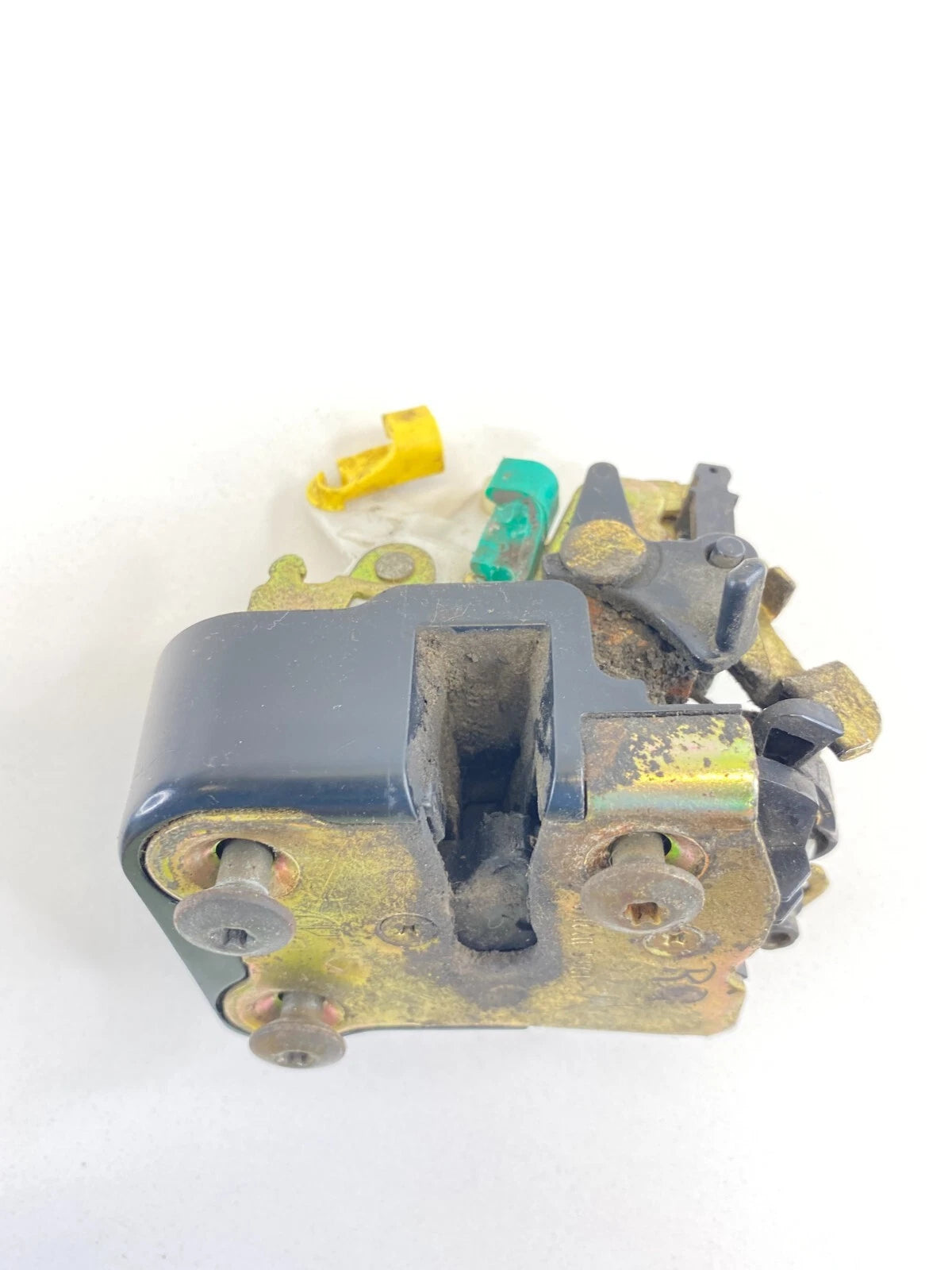 2001-2010 CHRYSLER PT CRUISER REAR LEFT SIDE DOOR LOCK LATCH RELEASE ACTUATOR