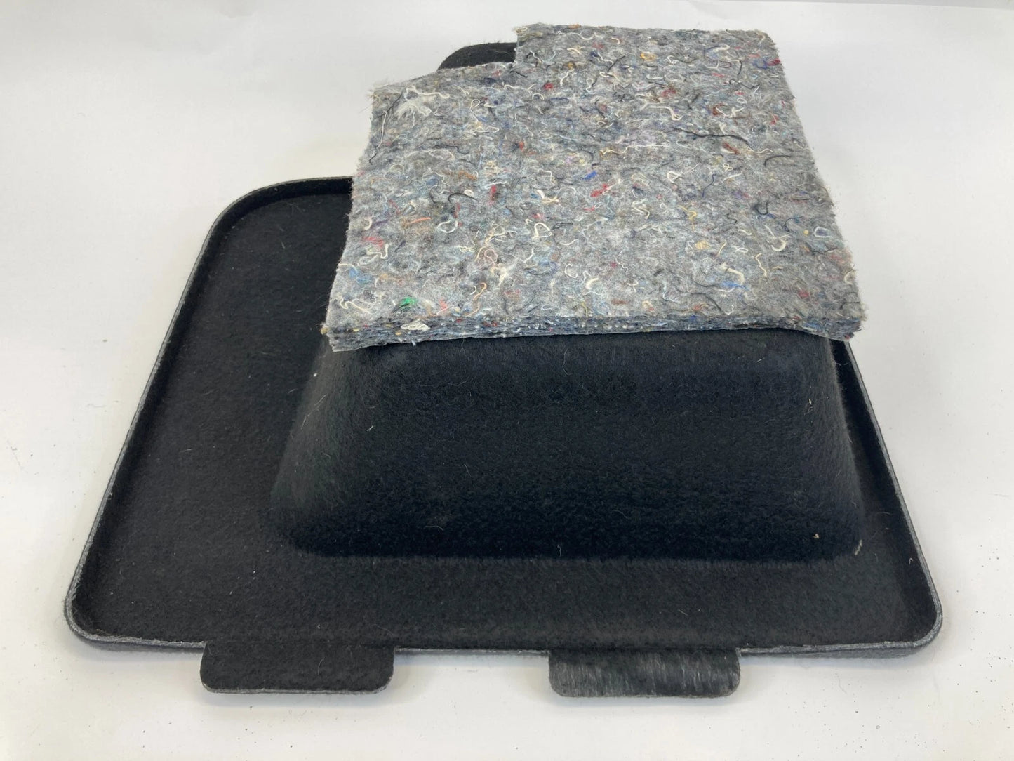 2005-2011 AUDI A6 QUATTRO REAR SIDE QUARTER PANEL TRIM STORAGE COMPARTMENT OEM