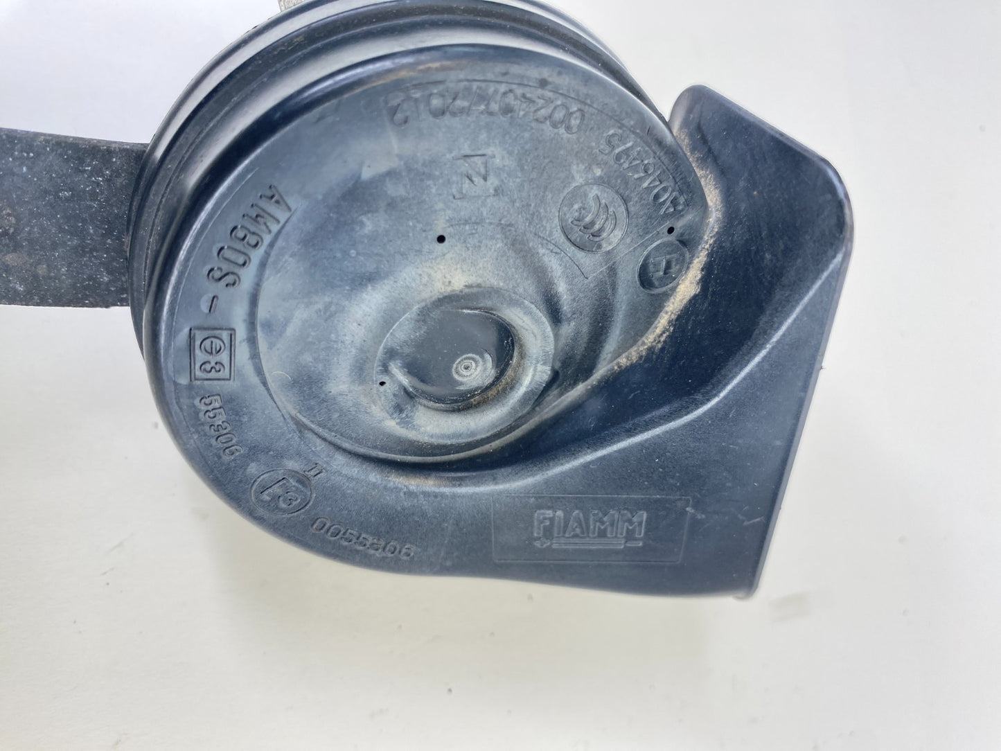 2015 2016 2017 Chrysler 200 High Tone Horn Note Alarm Siren E30055306