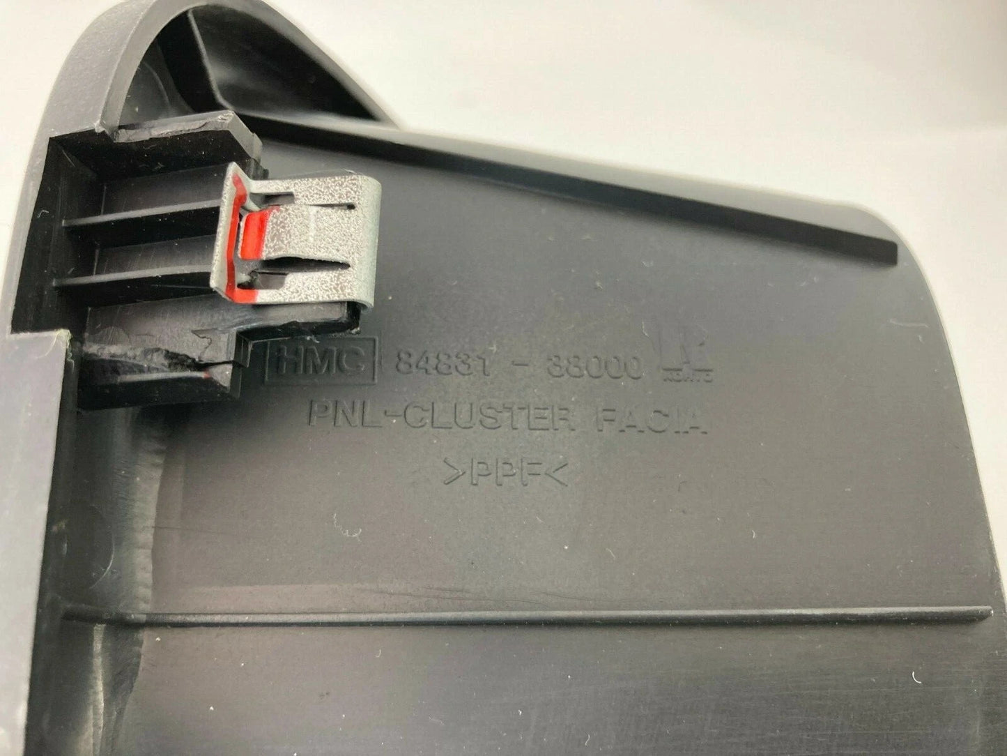 02-05 HYUNDAI SONATA DASH SPEEDOMETER CLUSTER BEZEL TRIM PANEL OEM 8483138000
