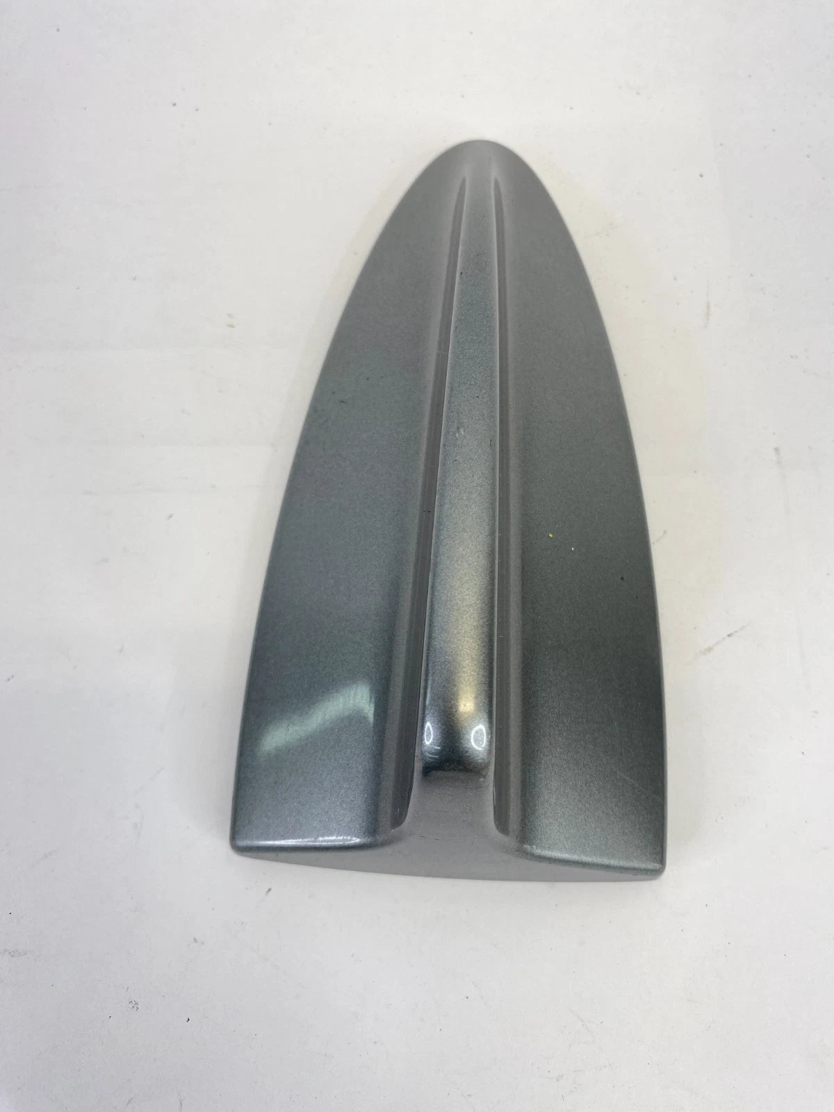 2009-2012 BMW 328I XDRIVE ROOF MOUNT SHARK FIN RADIO ANTENNA COVER 6988636-06