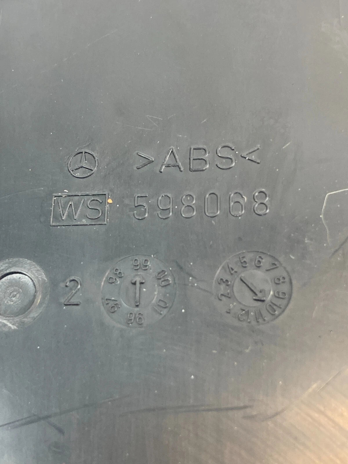 2000-2002 MERCEDES-BENZ S500 FRONT CENTER CONSOLE STORAGE TRAY COMPARTMENT OEM