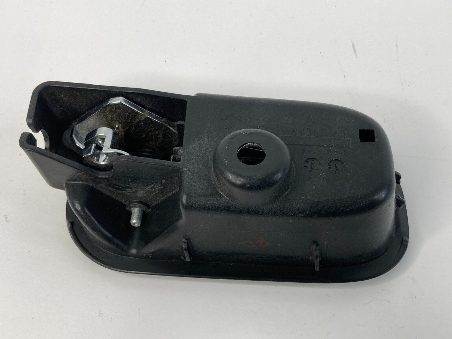 2008-2012 Chevrolet Malibu Rear Left Driver Side Inner Door Handle 15264360