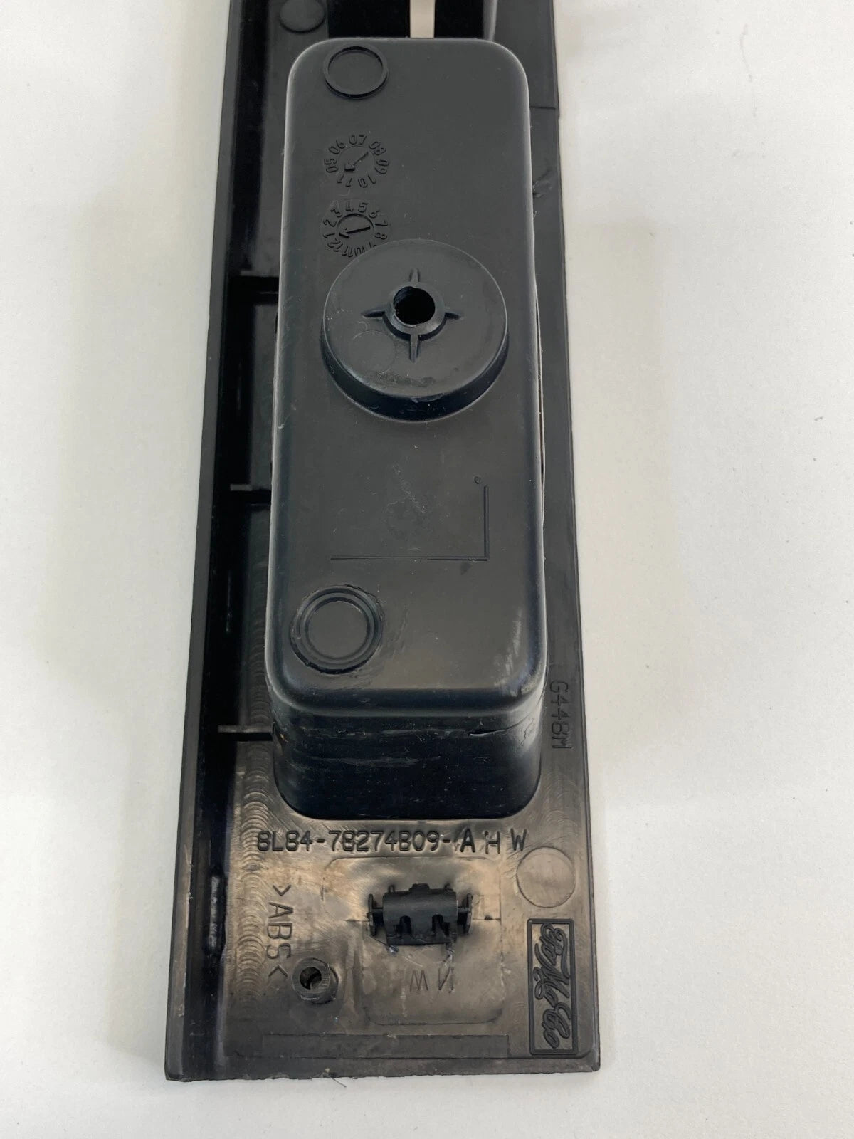 08-12 FORD ESCAPE REAR LEFT BACK SIDE DOOR WINDOW SWITCH COVER BEZEL RR LH OEM