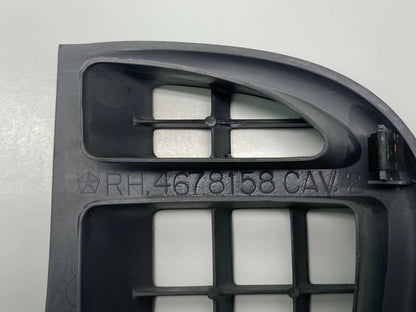 1996-2000 PLYMOUTH CHRYSLER GRAND VOYAGER CARAVAN DASH RIGHT RH END VENT COVER