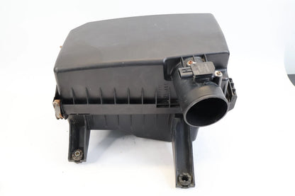 2010-2013 SUZUKI KIZASHI ENGINE AIR FILTER BOX INTAKE HOUSING 13700-57L00 OEM