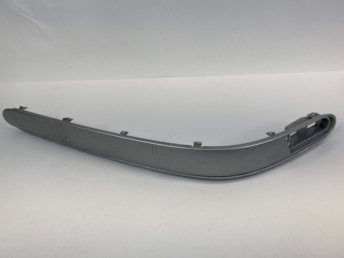 2000-2002 Mercedes-Benz S500 Front Right Side Bumper Trim Molding A2208850621