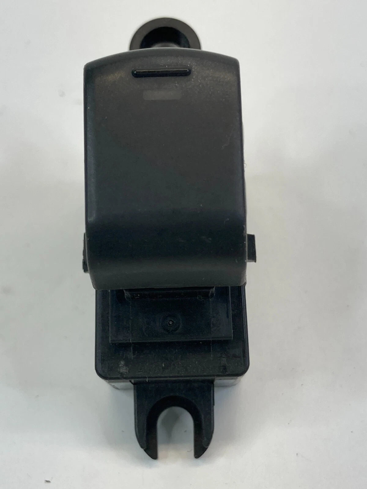 2007-2012 NISSAN ALTIMA SEDAN REAR DOOR POWER WINDOW SWITCH BUTTON 25411-JA00A