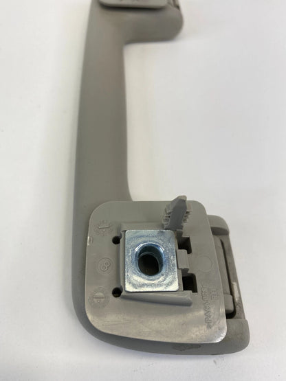 05-09 CHEVY TRAILBLAZER FRONT RIGHT SIDE INNER ROOF GRAB GRIP HANDLE 15269142