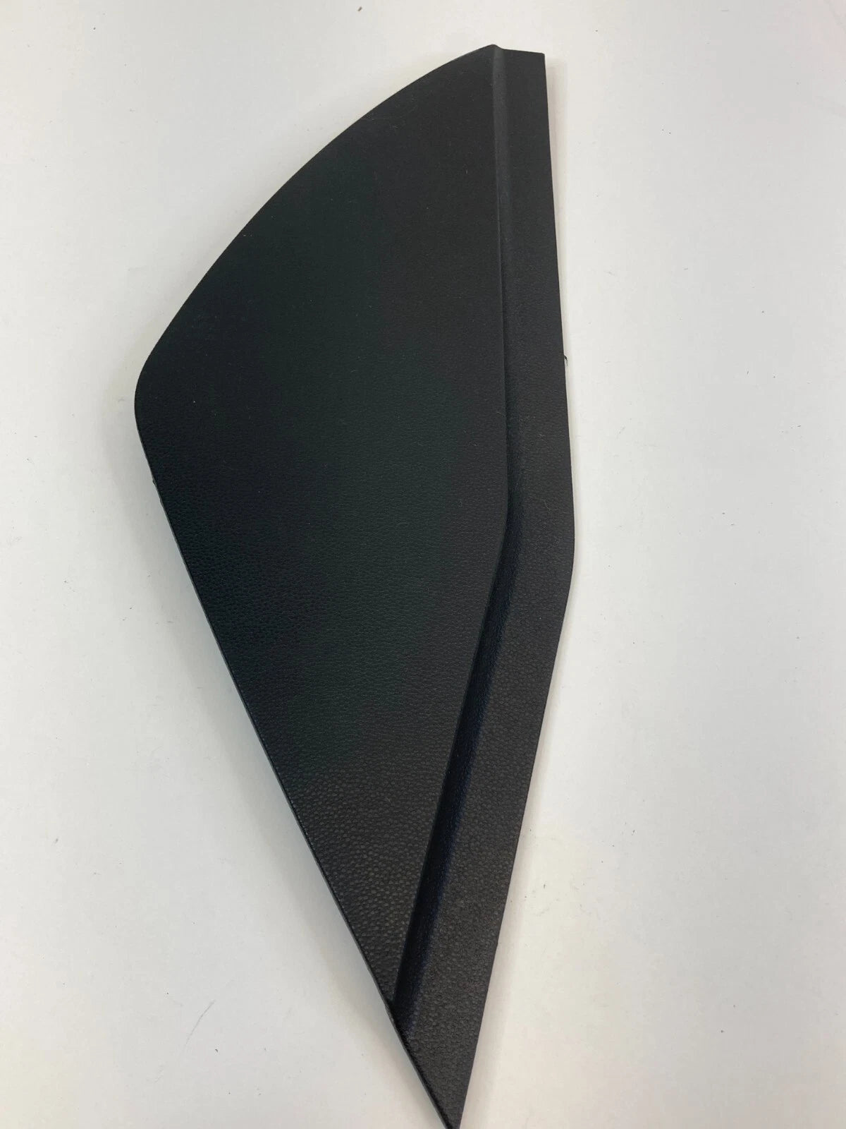 08-12 FORD ESCAPE DASH RIGHT PASSENGER SIDE END CAP TRIM COVER 8L84-7804480-A