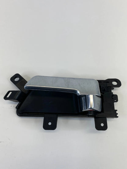 2009-2011 KIA BORREGO REAR LEFT INNER INTERIOR DOOR HANDLE 82613-2J000 OEM