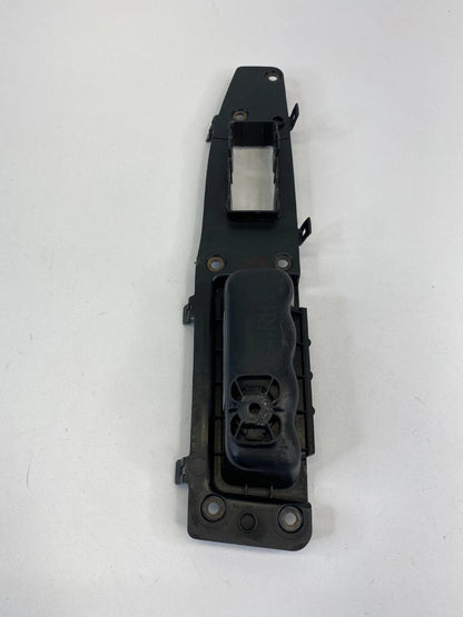 11-17 JEEP PATRIOT REAR RIGHT SIDE DOOR WINDOW SWITCH BEZEL TRIM W PULL HANDLE