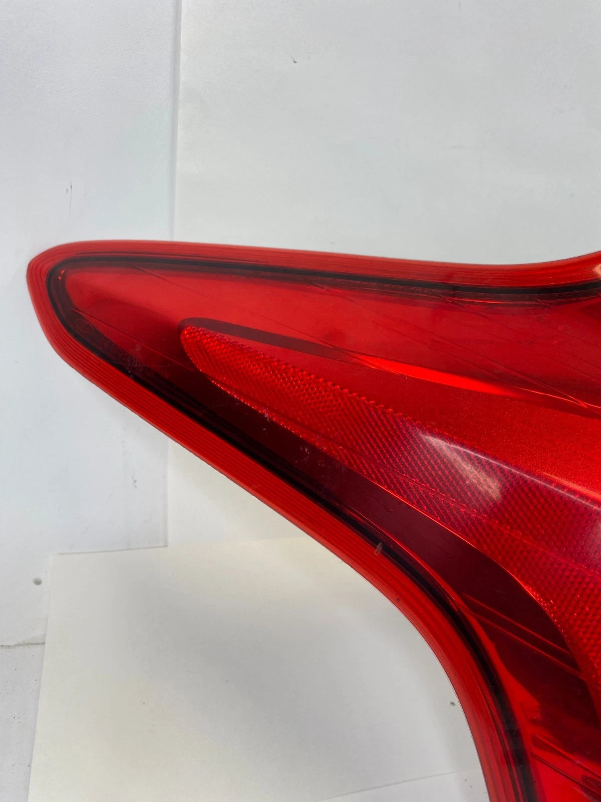 2012-2014 FORD FOCUS HATCHBACK REAR LEFT SIDE TAILLIGHT TAIL LAMP ASSY OEM