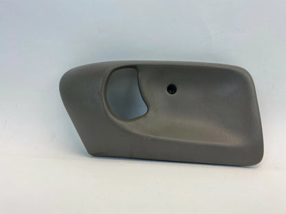 00-05 CHEVROLET IMPALA REAR LEFT SIDE INTERIOR DOOR HANDLE BEZEL TRIM 21995764