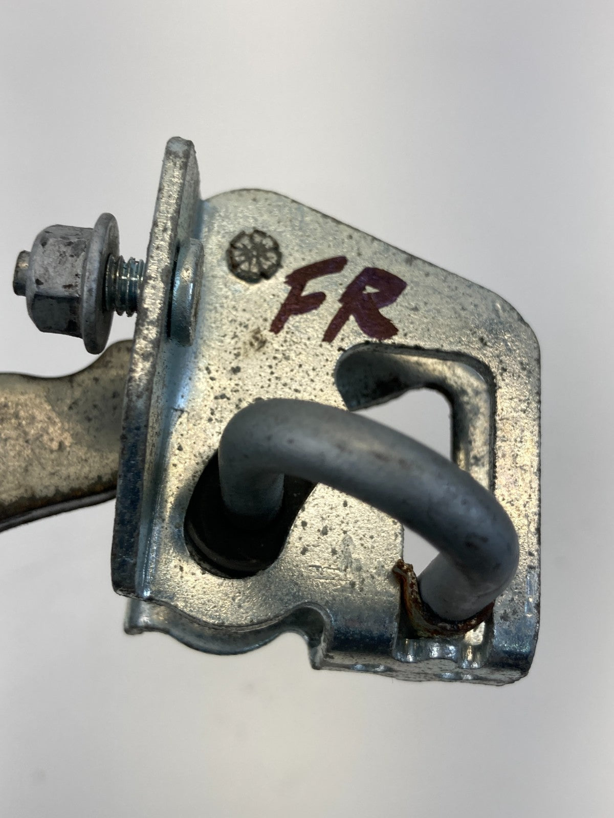 2005-2009 Chevrolet Trailblazer Front Right Door Check Strap Stopper Hinge