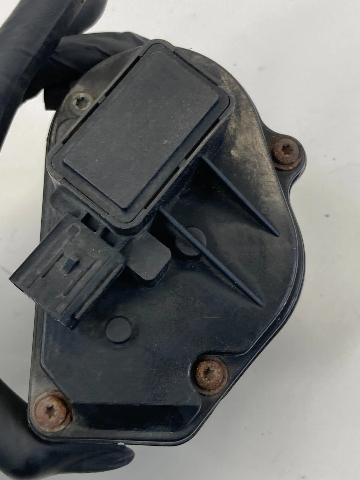 2010-2013 FORD TRANSIT CONNECT 2.0L THROTTLE BODY THROTTLE VALVE ASSEMBLY OEM
