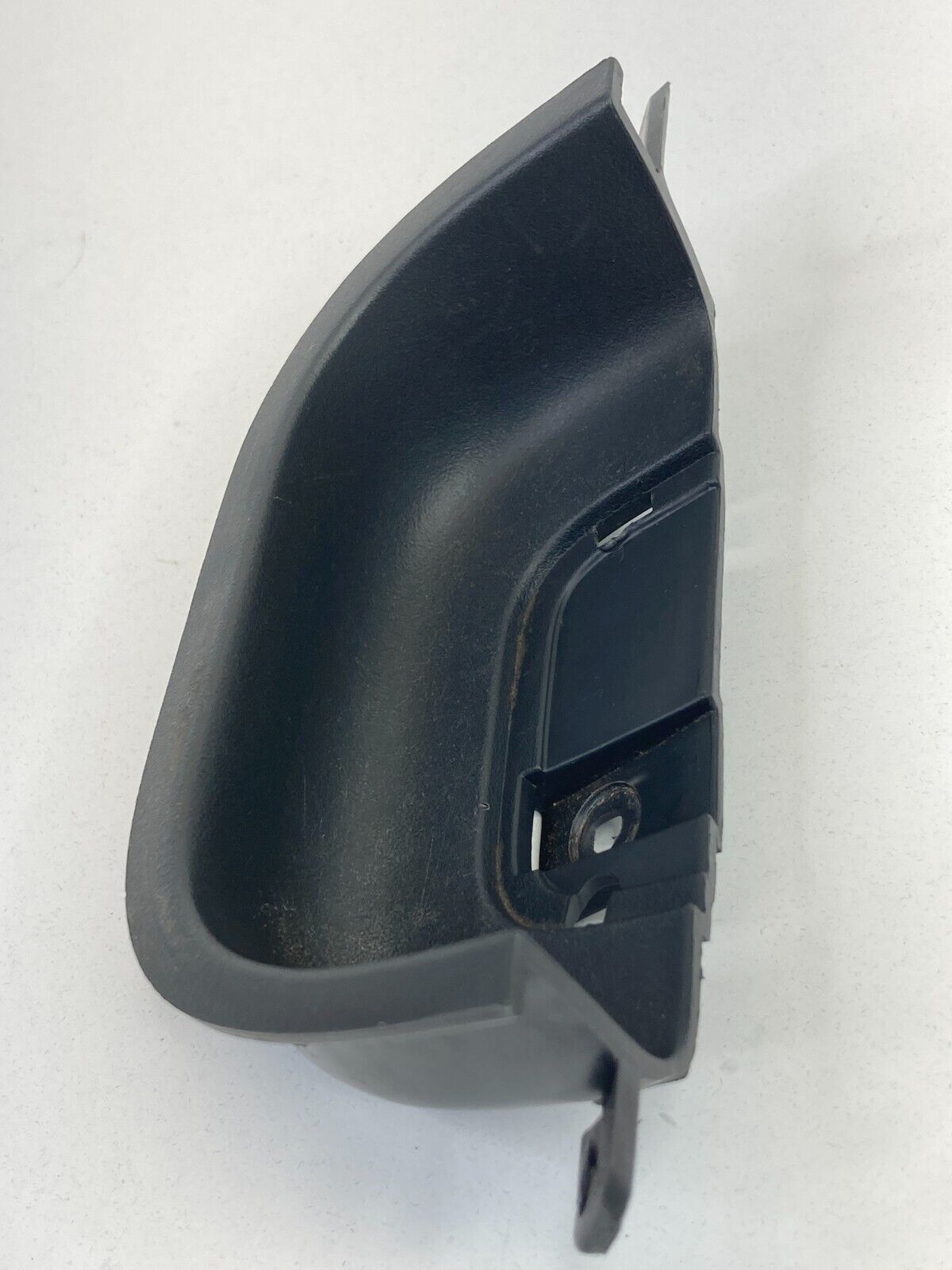 2010-2012 Dodge Caliber Mainstreet 4-DR 2.0L Front Left Door Trim Panel Plug OEM