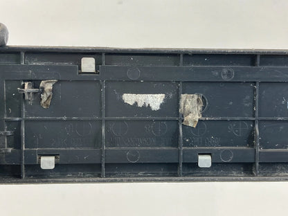 07-12 NISSAN VERSA REAR LEFT SIDE DOOR STEP KICKING SCUFF SILL PLATE 769B3-EM00A