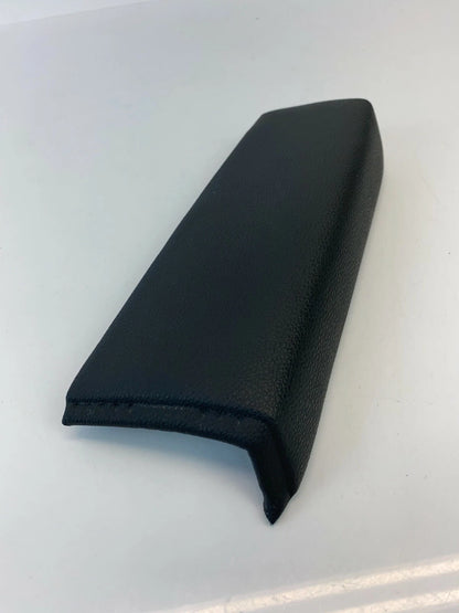 2015 2016 CHEVROLET CRUZE FRONT RIGHT SIDE INNER DOOR ARMREST PAD TRIM ASSY OEM