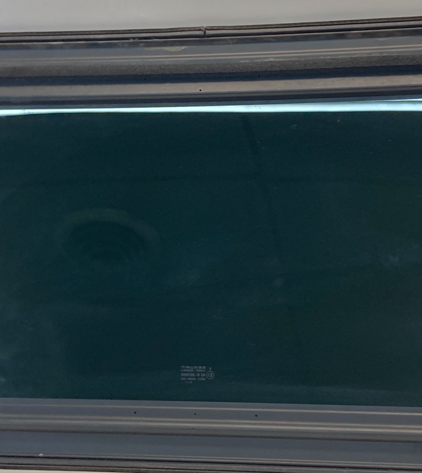 03 04 05 06 Infiniti G35 Sedan Front Pano Sunroof Sun Roof Glass Assembly OEM