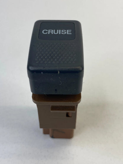 2000-2004 00-04 SUBARU OUTBACK SEDAN 4-DR DASH CRUISE CONTROL SWITCH BUTTON OEM