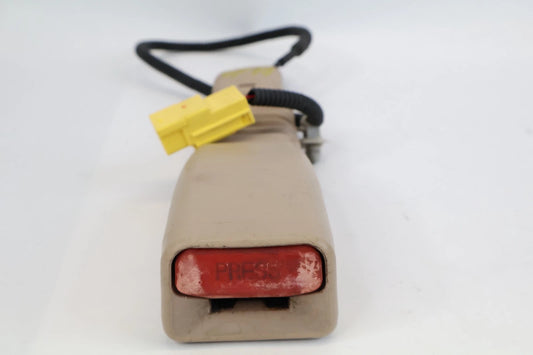 2008-2011 KIA RIO SEDAN FRONT RIGHT PASSENGER SIDE SEAT BELT BUCKLE END OEM
