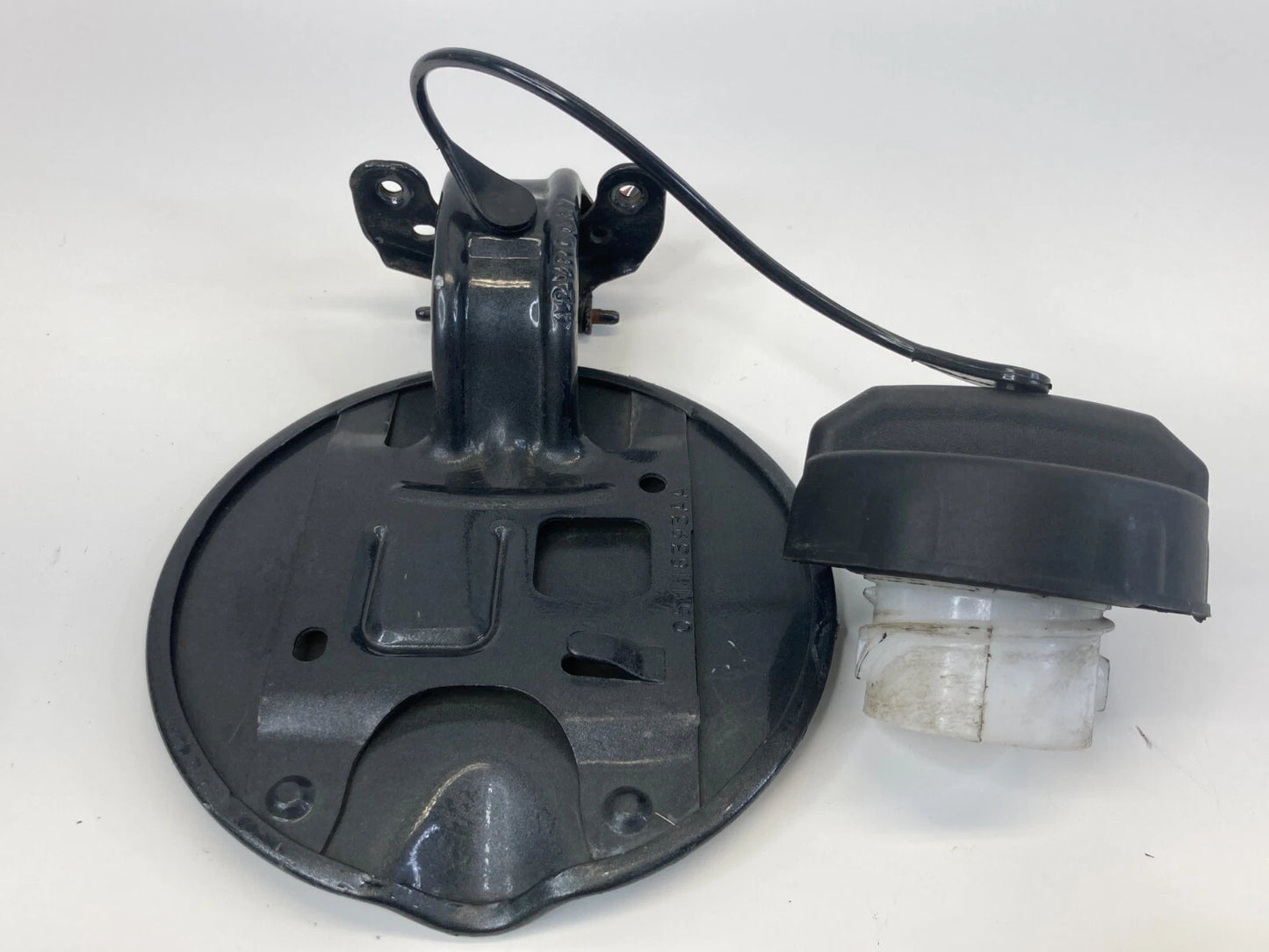 2008-2016 CHRYSLER TOWN & COUNTRY FUEL FILLER DOOR GAS LID COVER 05116393AA OEM
