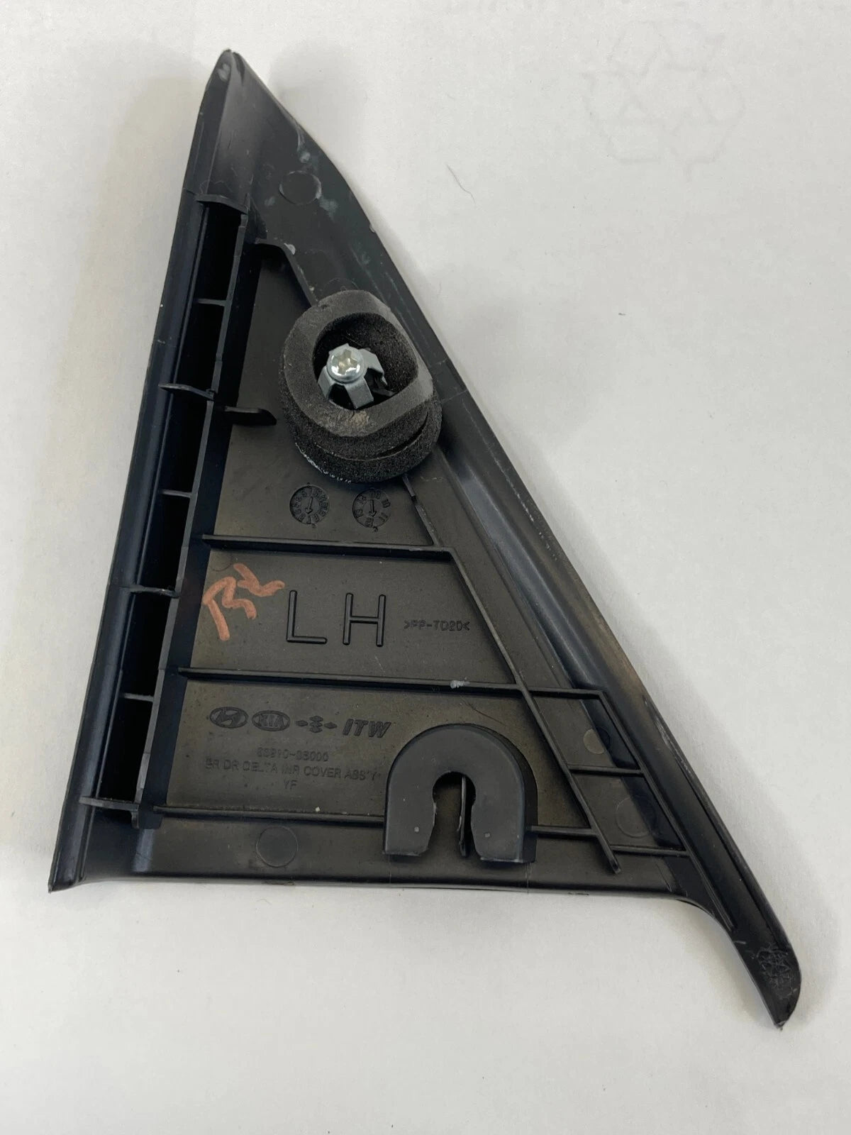 2011-2014 HYUNDAI SONATA REAR LEFT INNER DOOR CORNER MOLDING COVER 839103S000