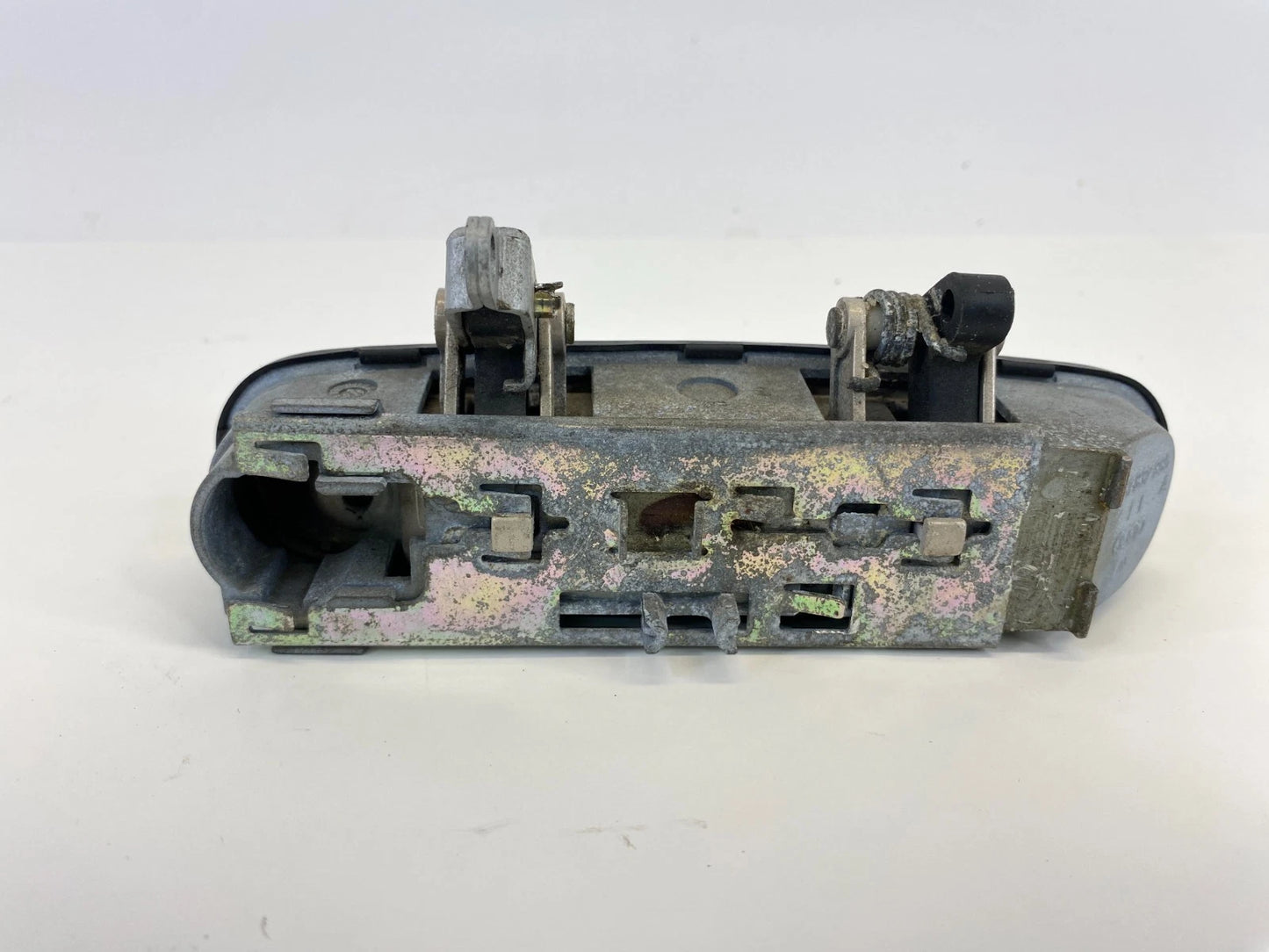 1998-2004 AUDI A6 QUATTRO REAR LEFT BACK SIDE EXTERIOR DOOR HANDLE 4B1837885 OEM