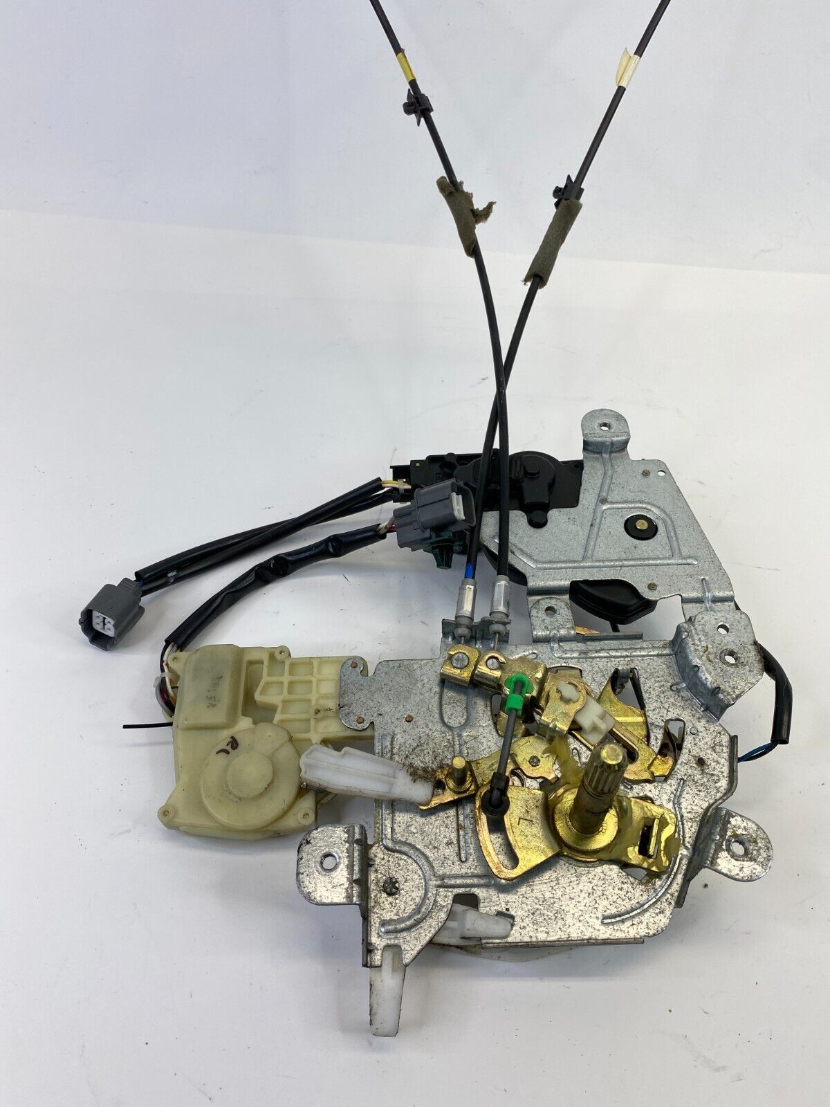 1999-2004 Honda Odyssey Rear Left Slide Door Lock Latch Actuator Assembly OEM