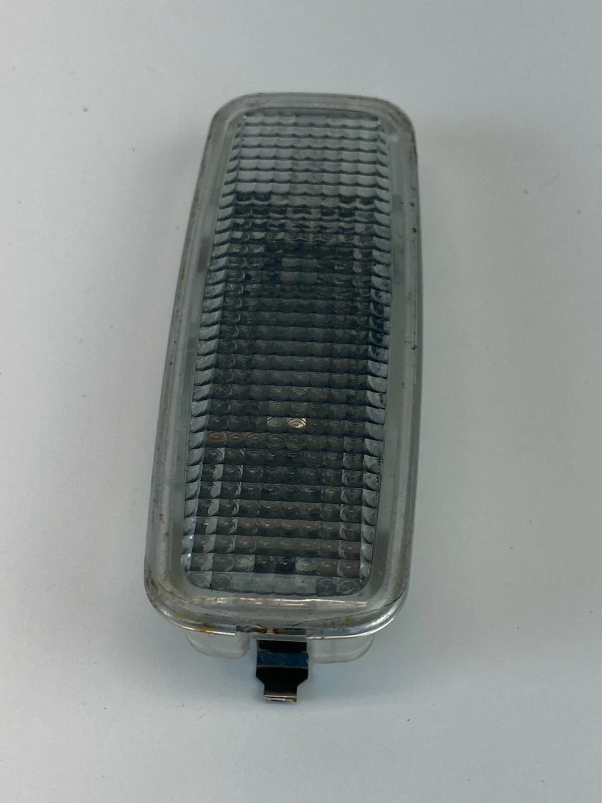 2001 AUDI A4 A4 QUATTRO INTERIOR OVERHEAD LIGHT SUN VISOR LAMP 8L0947105A OEM