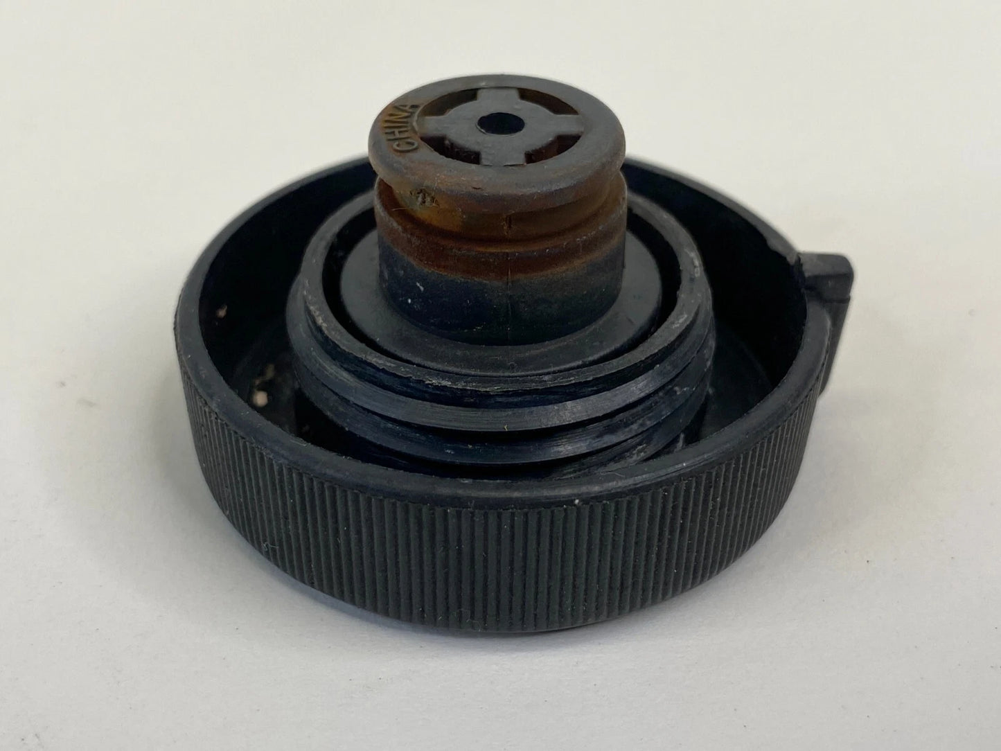 2006-2018 TOYOTA RAV4 2.4L ENGINE RADIATOR COOLANT TANK RESERVOIR CAP OEM