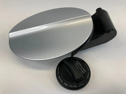 06-11 MERCEDES CLS500 FUEL FILLER TANK DOOR GAS LID W/ CAP UNIT A2105849717 OEM