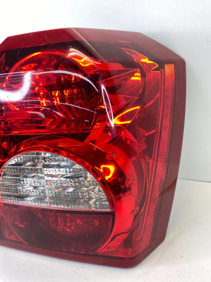 2008-2012 DODGE CALIBER REAR RIGHT PASSENGER SIDE TAILLIGHT LAMP OEM 05303752AF