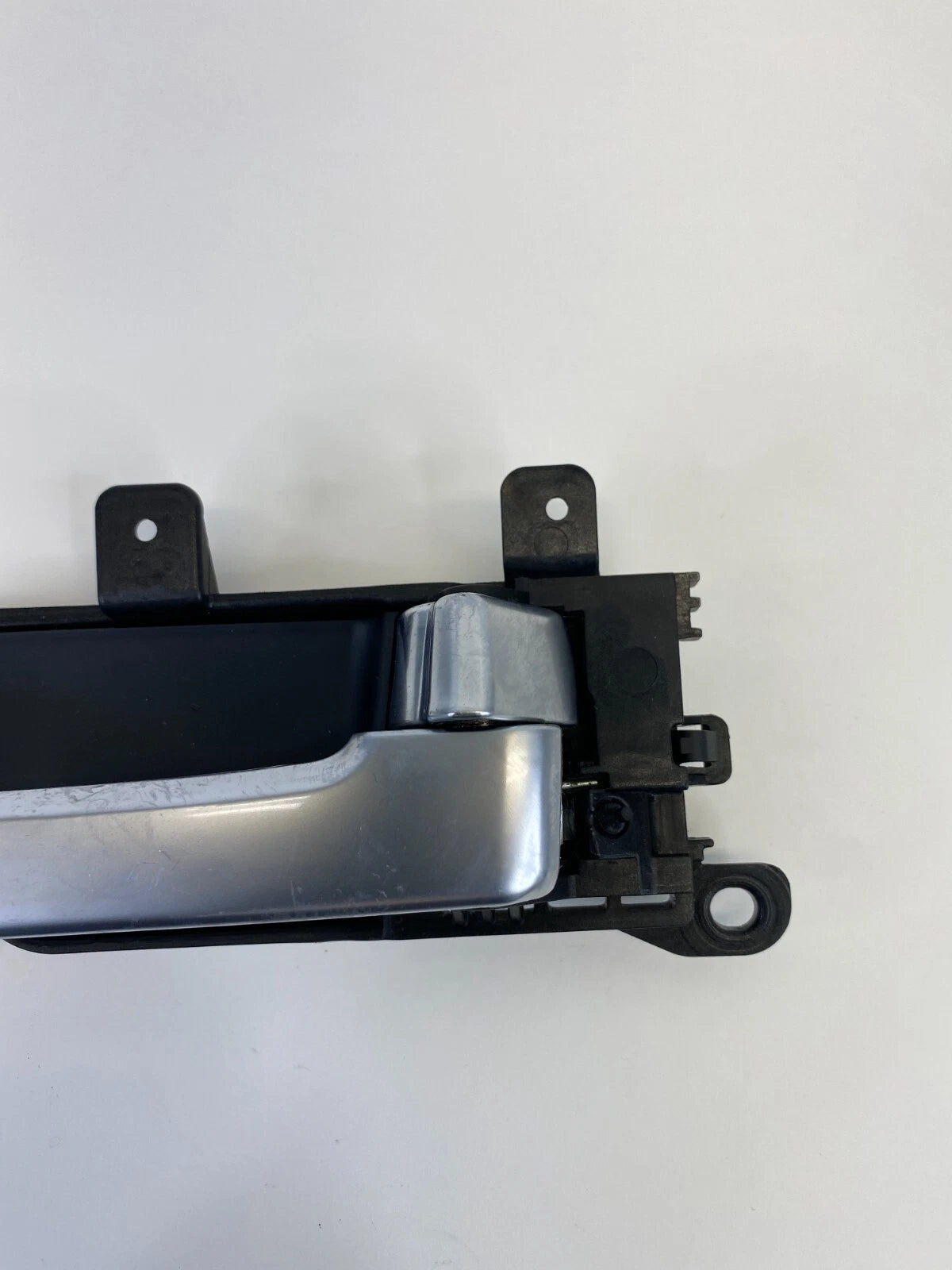 2009-2011 KIA BORREGO REAR RIGHT INNER DOOR HANDLE 82623-2J000 OEM