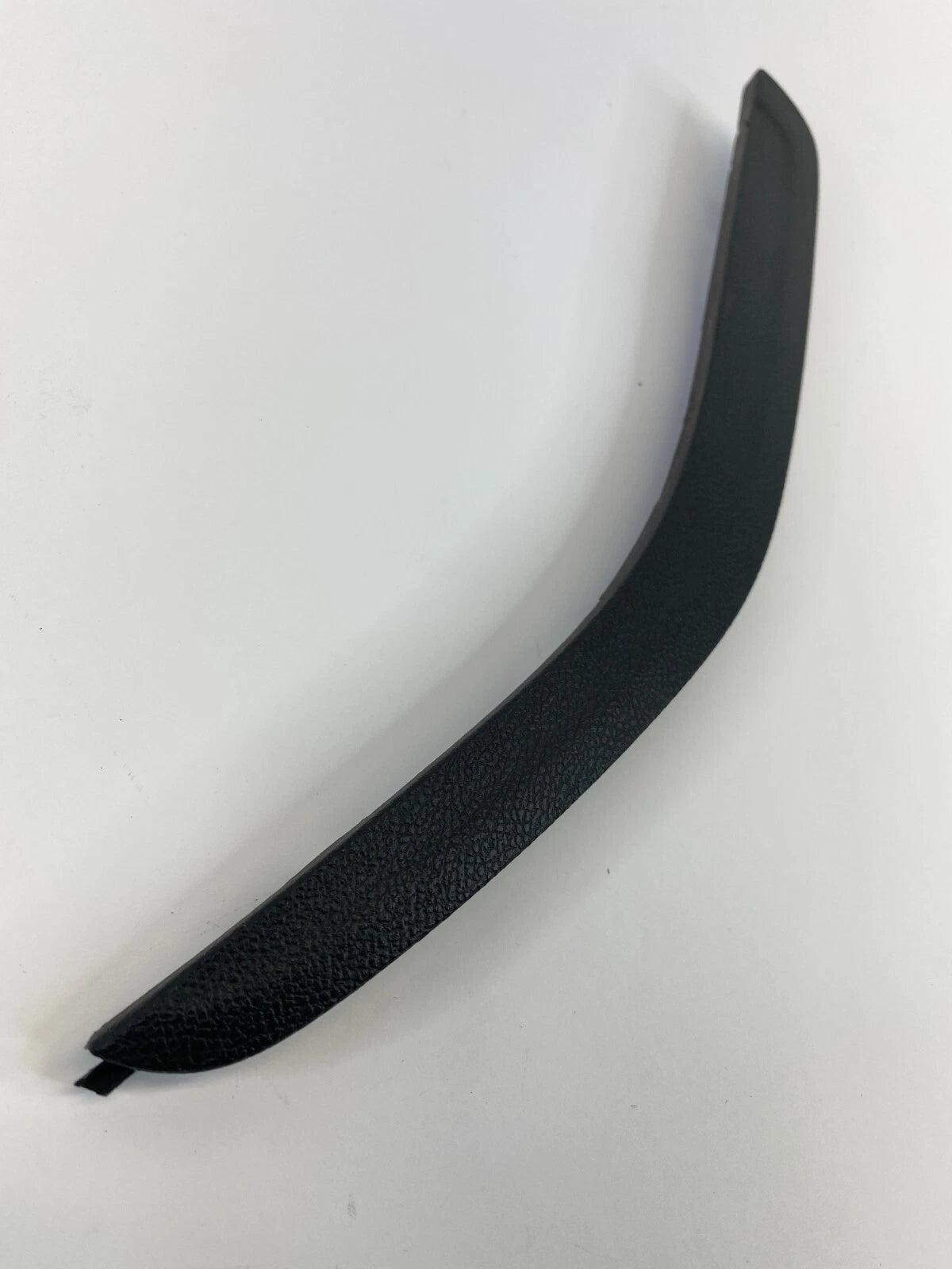 2013-2015 CHEVROLET MALIBU REAR RIGHT SIDE DOOR PULL HANDLE COVER TRIM BEZEL