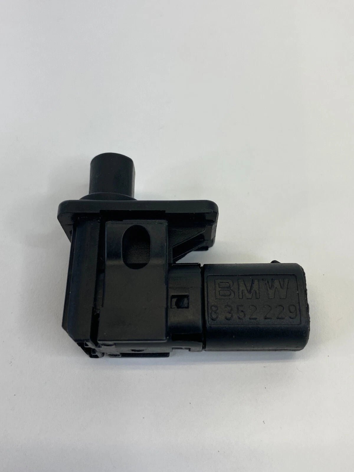 2004 2005 2006 BMW X3 HOOD JAMB AJAR BONNET ALARM SWITCH BUTTON 8352229 OEM