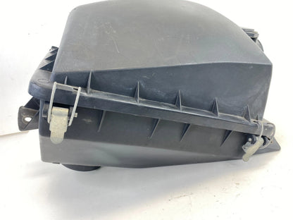 2000 2001 2002 LINCOLN TOWN CAR AIR INTAKE CLEANER BOX HOUSING FILTER OEM