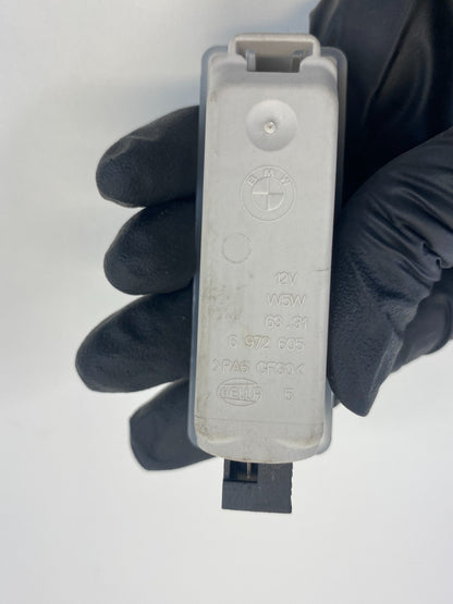 2007-2016 BMW 328i Left Side Door Panel Interior Courtesy Light Lamp 6-972-605