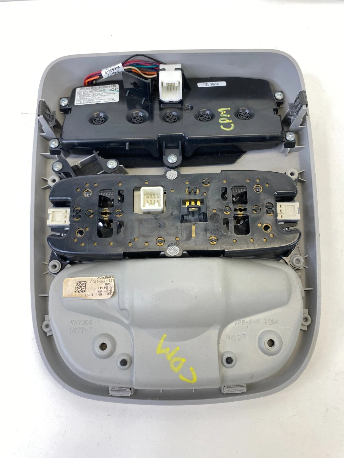 2004-2010 TOYOTA SIENNA FRONT UPPER OVERHEAD CONSOLE DOME MAP LIGHTS 83290-08011