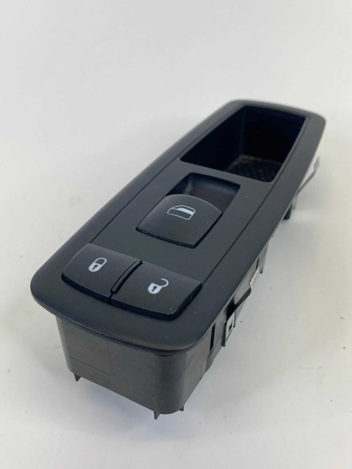 2009-2011 CHRYSLER TOWN & COUNTRY FRONT RIGHT DOOR POWER WINDOW SWITCH 04602544